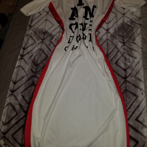 Dress - Picture 4 of 6